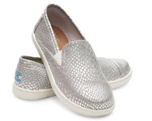 lindsaystartoomey_footwear_designer_TOMS-shoes_designer_kids_lindsaytoomey